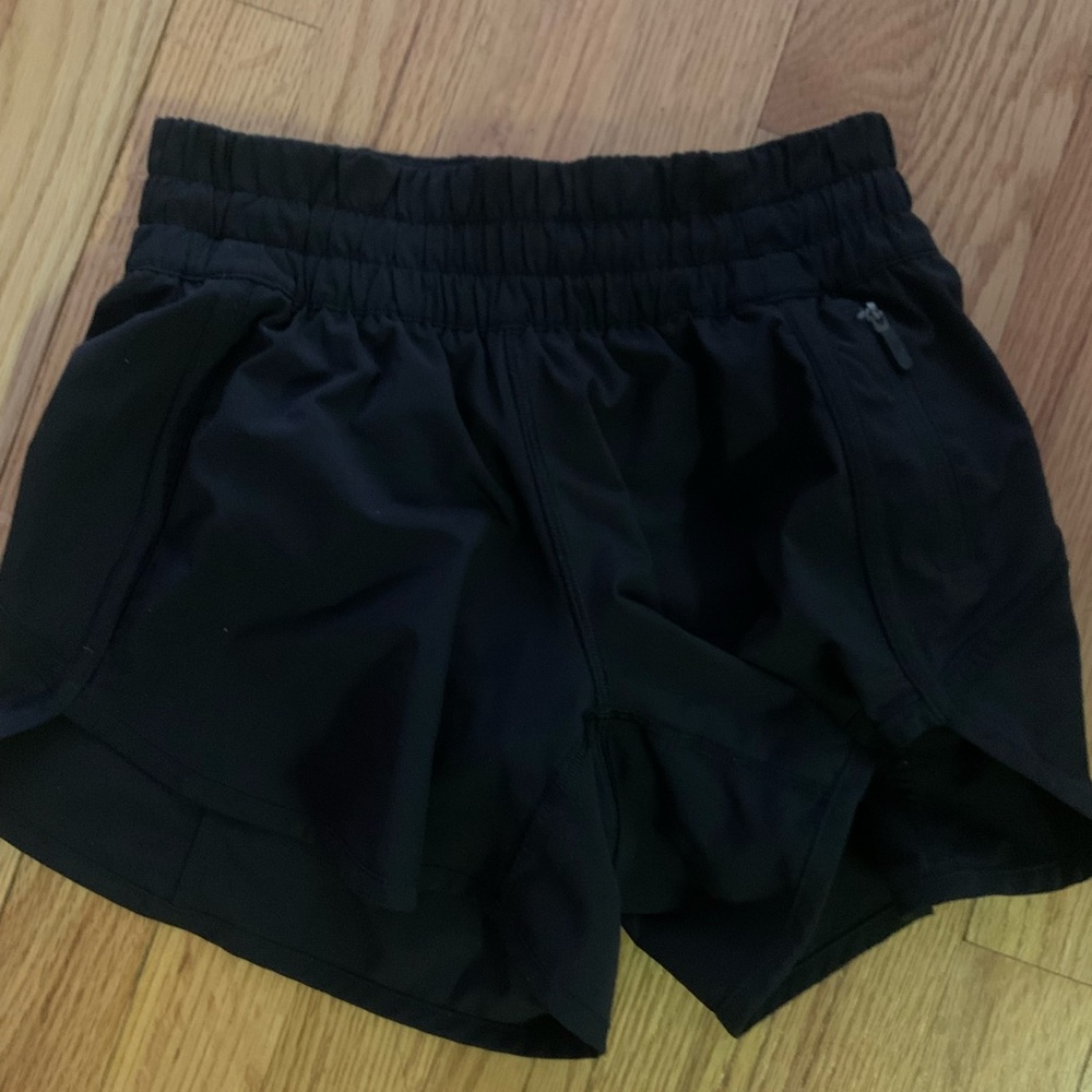 Womens Lululemon shorts size 4
